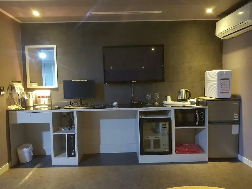 Ignis Motel 济州市